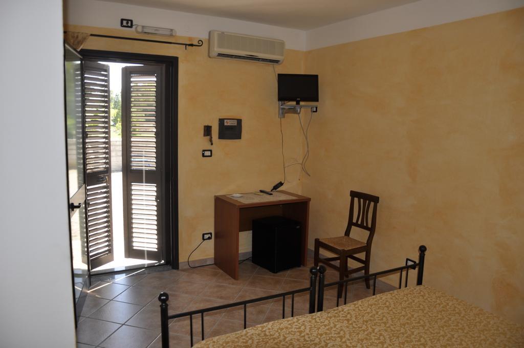 Agriturismo Sechi Campanedda Exterior photo